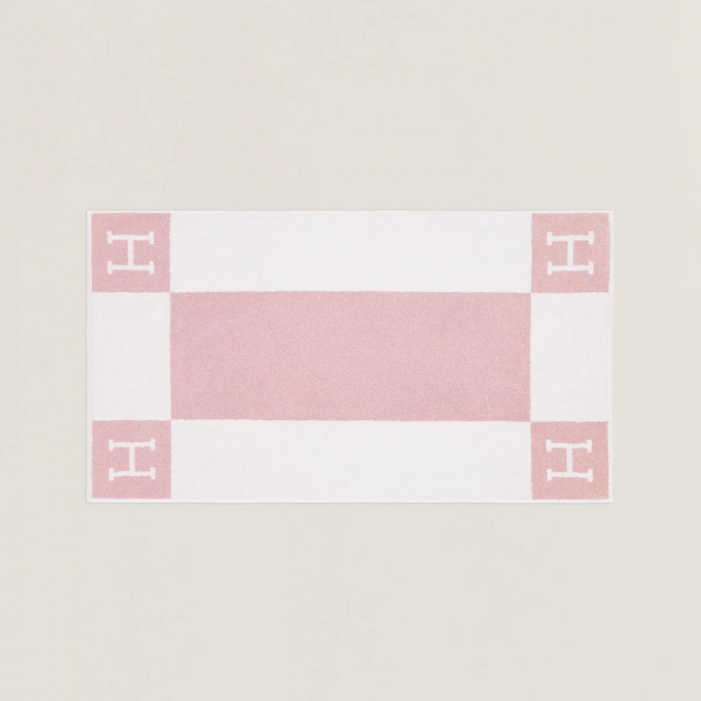Hermes Rose Lilas Pale Pink Avalon Bath Towel